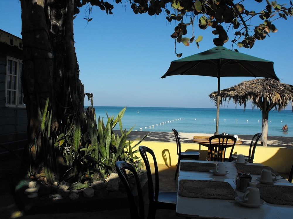 Bar-B-Barn Beach Hotel Negril Natureza foto